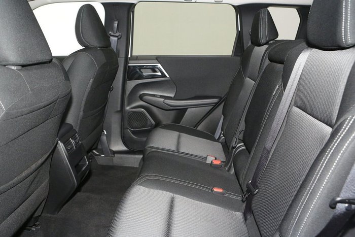 2024 Mitsubishi Outlander LS