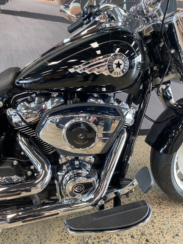 2025 Harley-davidson FLFB FAT BOY (117) VIVID BLACK