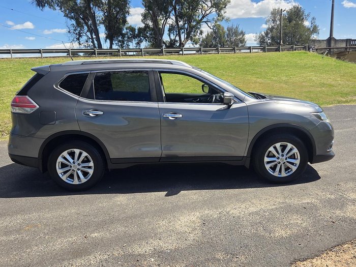 2016 Nissan X-TRAIL ST
