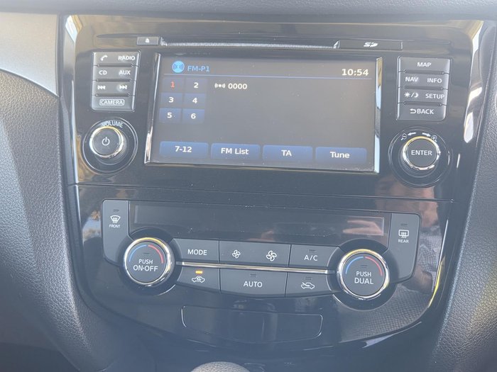2016 Nissan X-TRAIL ST