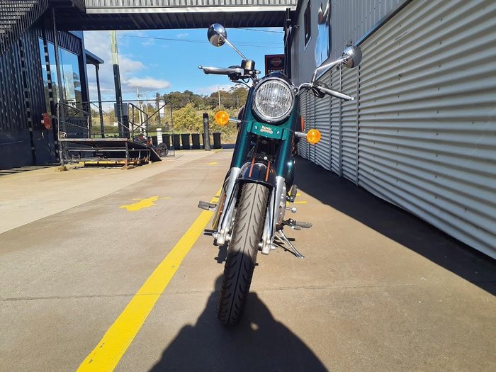 2024 Royal Enfield Classic 350 Halcyon Classic 350 Green