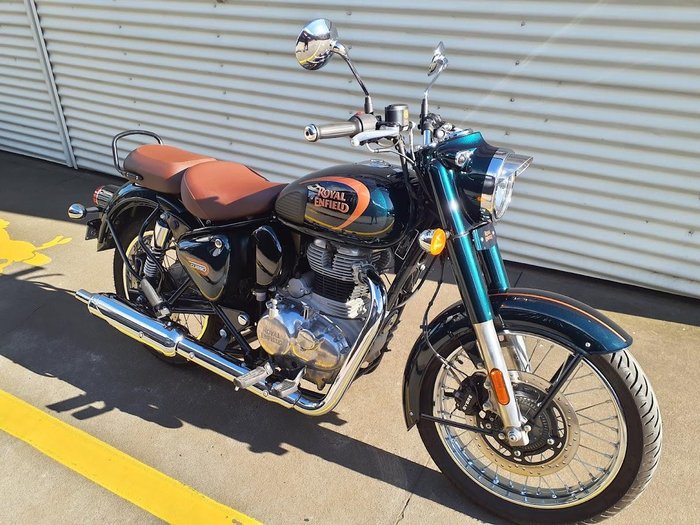 2024 Royal Enfield Classic 350 Halcyon Classic 350 Green