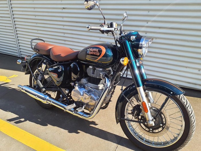 2024 Royal Enfield Classic 350 Halcyon Classic 350 Green