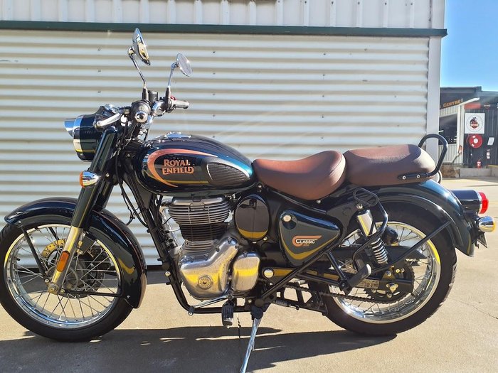 2024 Royal Enfield Classic 350 Halcyon Classic 350 Green