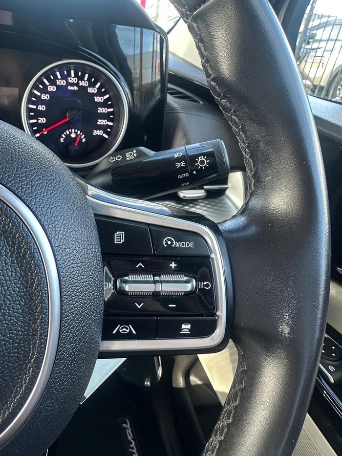 2022 Kia Carnival Si