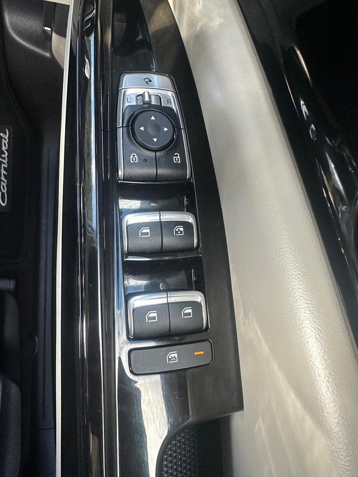 2022 Kia Carnival Si