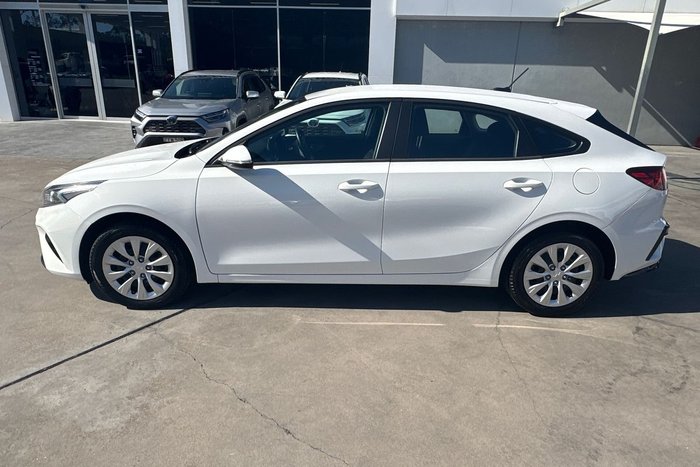 2024 Kia Cerato S