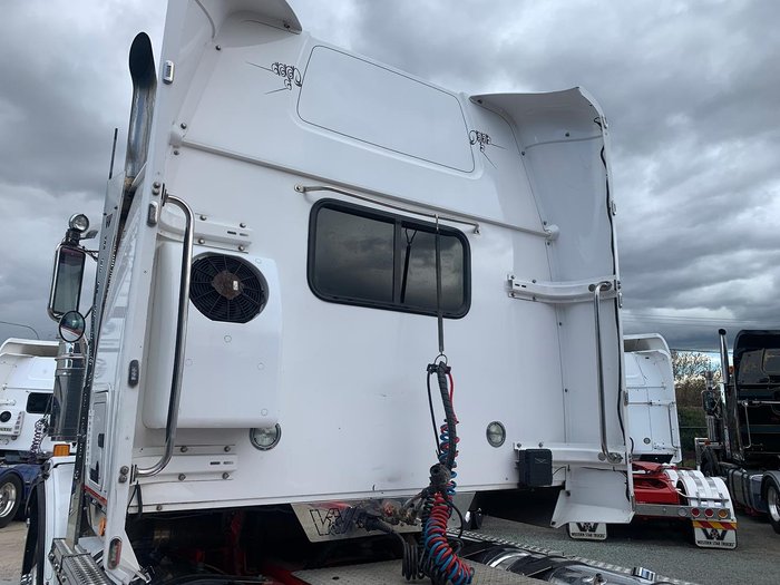 2017 Western Star 4864Fxb 40