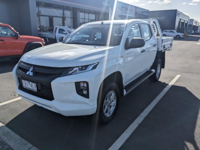 2022 Mitsubishi Triton GLX+