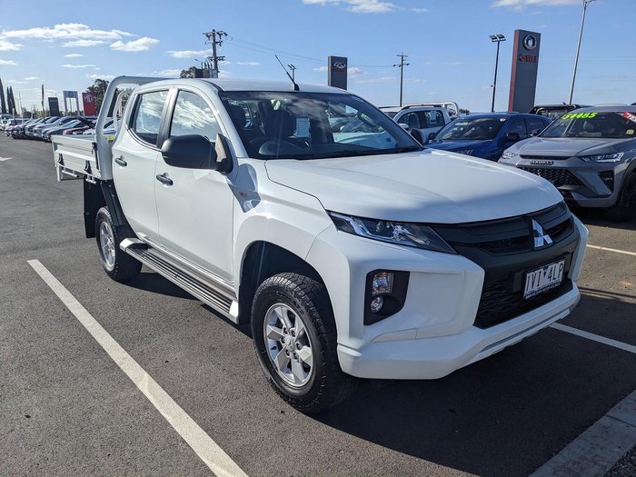 2022 Mitsubishi Triton GLX+