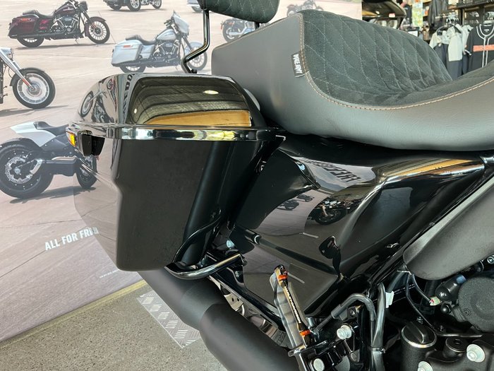 2023 Harley-davidson FLHXST STREET GLIDE SPL ST 117 Black