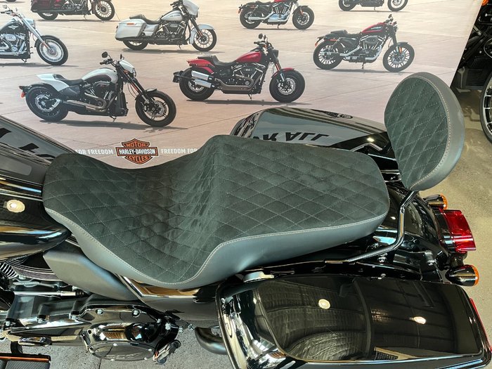 2023 Harley-davidson FLHXST STREET GLIDE SPL ST 117 Black