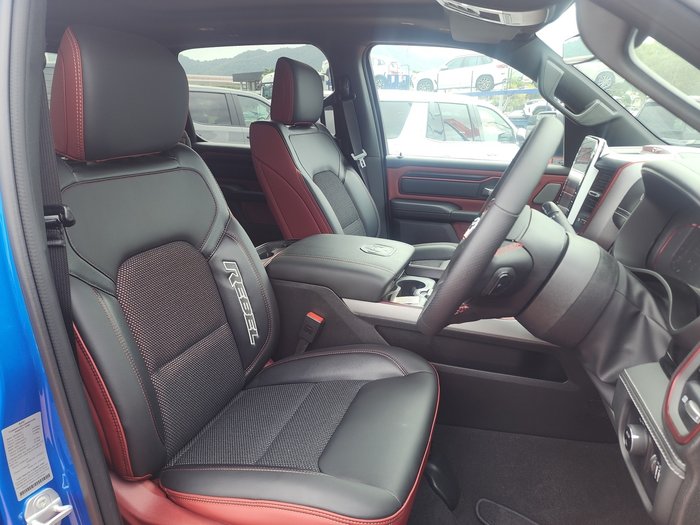 2025 RAM 1500 Rebel Crew Cab SWB Hurricane SO