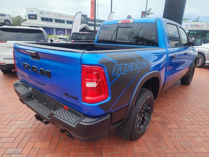 2025 RAM 1500 Rebel Crew Cab SWB Hurricane SO