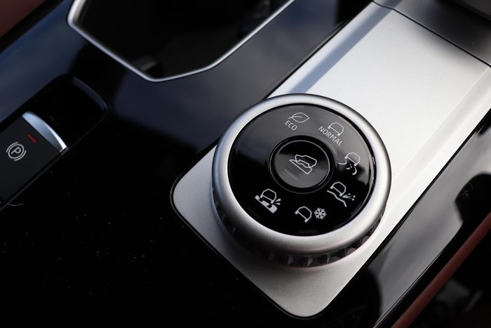 2025 Mitsubishi Outlander Exceed Tourer