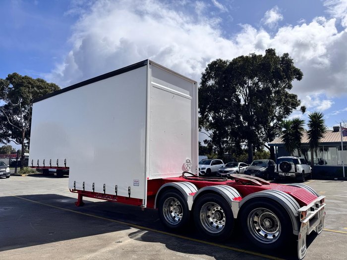 2006 Maxitrans St3 Lead A 12 Pallet Double Drop Deck Mezz Refrigerated 
