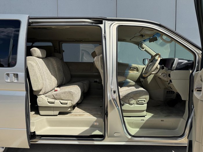 2002 Nissan Elgrand Rider S E51 Gold