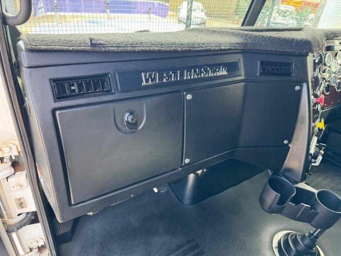 2017 Western Star 4964Fxt 6X4 Prime Mover **Hydraulics**