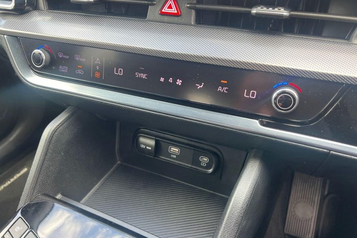 2022 Kia Sportage SX+