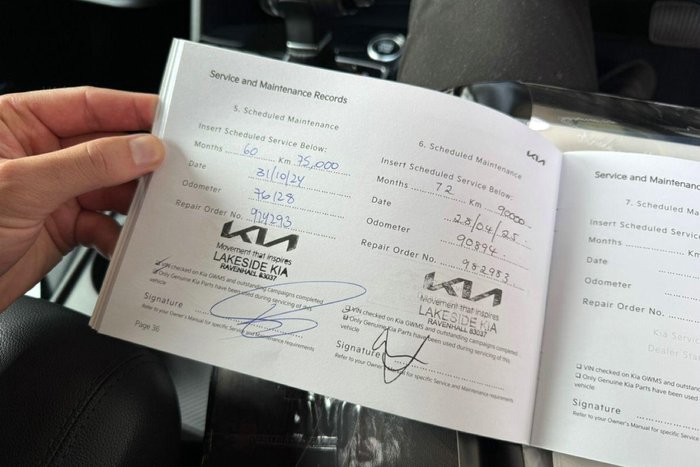 2022 Kia Sportage SX+