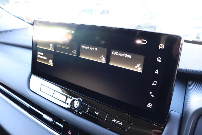 2025 Mitsubishi Outlander ES