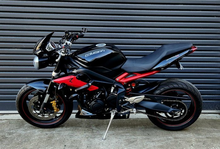 2012 Triumph Street Triple 675 Street Triple Black