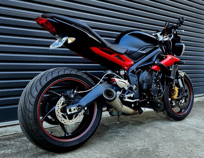 2012 Triumph Street Triple 675 Street Triple Black
