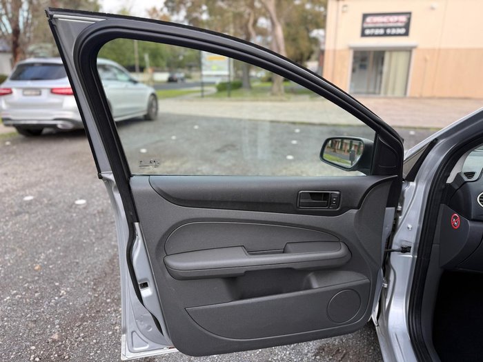 2008 Ford Focus CL LT Silver