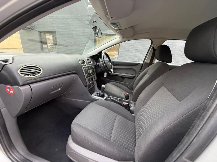 2008 Ford Focus CL LT Silver