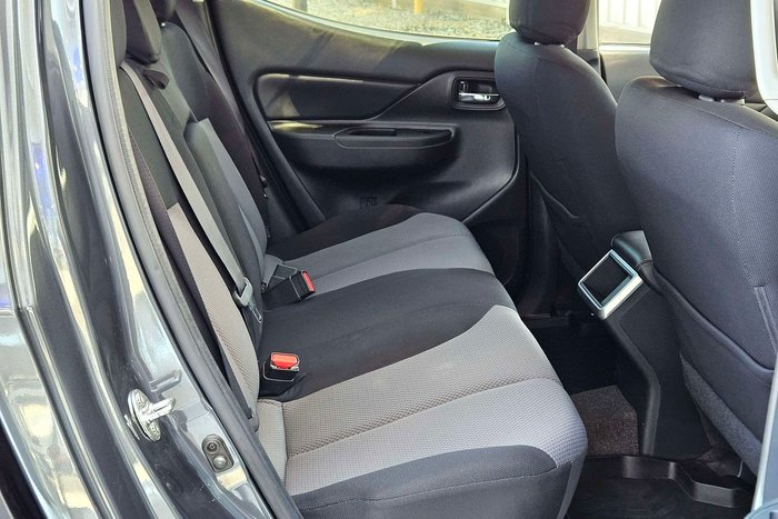 2020 Mitsubishi Triton GLX-R