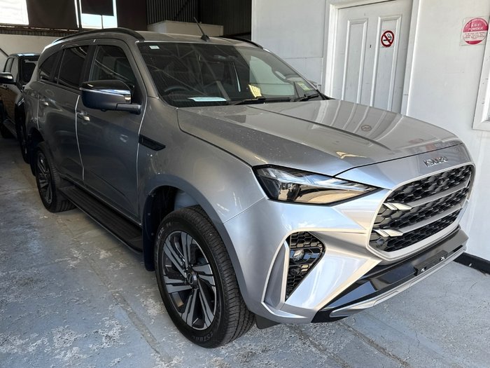 2025 Isuzu MU-X