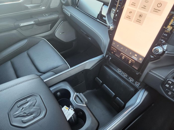 2025 RAM 1500 Laramie Sport Hurricane SO RamBox