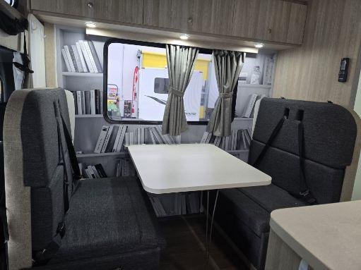 2018 Mercedes-Benz Sprinter Motorhome