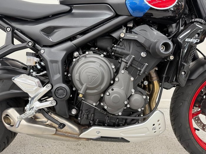 2026 Triumph 2026 Triumph 660CC Trident Triple Tribute FP BLUE/BLACK