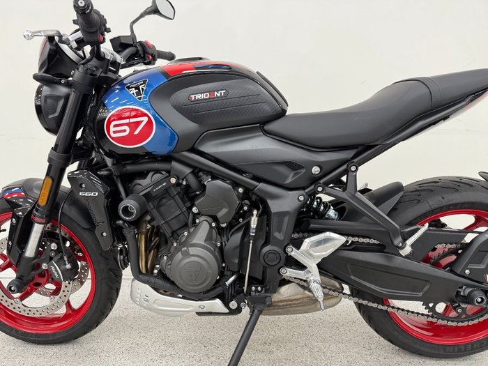 2026 Triumph 2026 Triumph 660CC Trident Triple Tribute FP BLUE/BLACK