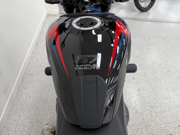 2026 Triumph 2026 Triumph 660CC Trident Triple Tribute FP BLUE/BLACK