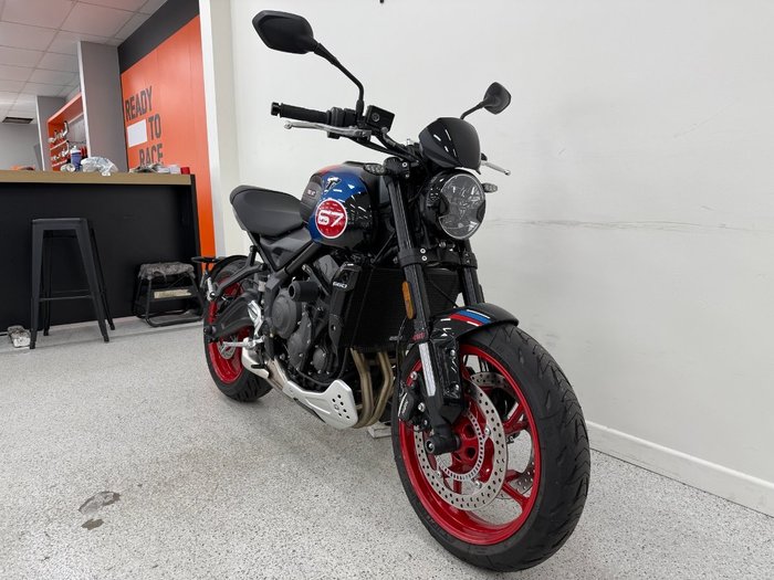 2026 Triumph 2026 Triumph 660CC Trident Triple Tribute FP BLUE/BLACK
