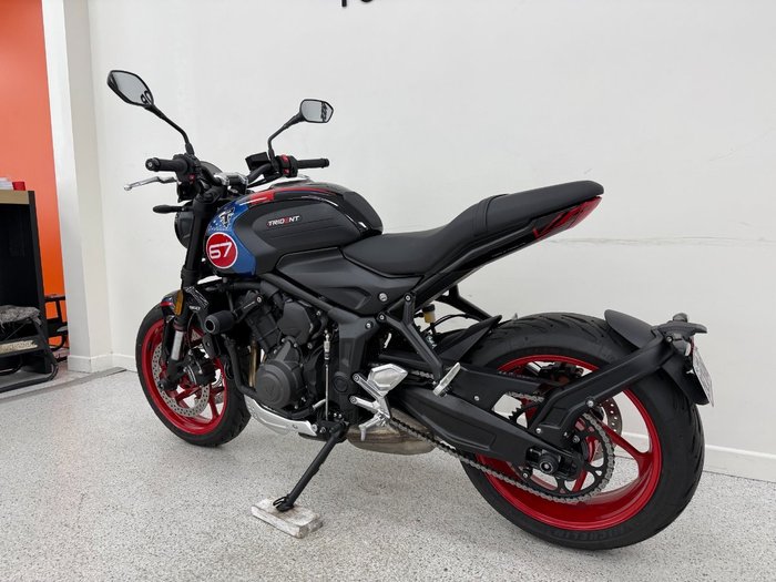 2026 Triumph 2026 Triumph 660CC Trident Triple Tribute FP BLUE/BLACK