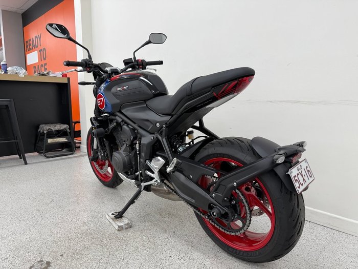2026 Triumph 2026 Triumph 660CC Trident Triple Tribute FP BLUE/BLACK