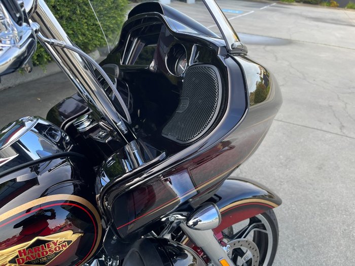 2023 HARLEY-DAVIDSON FLTRKSE CVO ROAD GLIDE LTD 117 Gold Dip