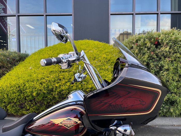 2023 HARLEY-DAVIDSON FLTRKSE CVO ROAD GLIDE LTD 117 Gold Dip