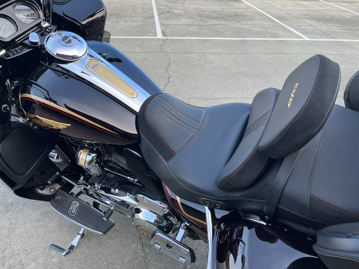 2023 HARLEY-DAVIDSON FLTRKSE CVO ROAD GLIDE LTD 117 Gold Dip