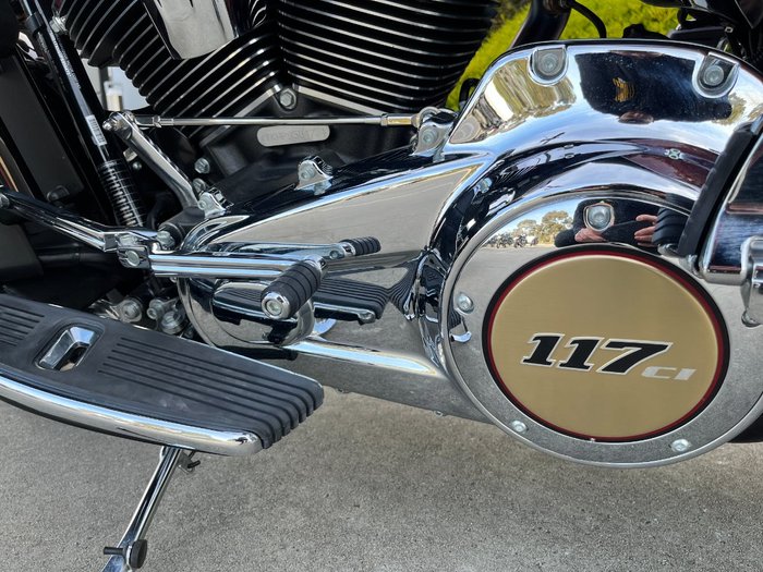 2023 HARLEY-DAVIDSON FLTRKSE CVO ROAD GLIDE LTD 117 Gold Dip