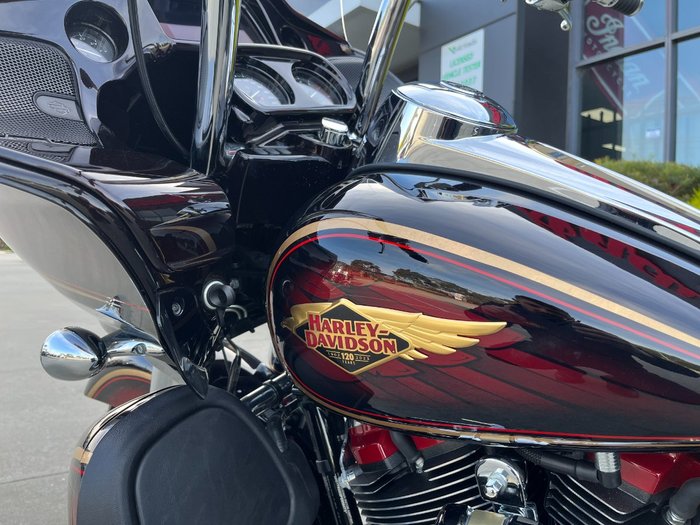 2023 HARLEY-DAVIDSON FLTRKSE CVO ROAD GLIDE LTD 117 Gold Dip