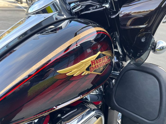 2023 HARLEY-DAVIDSON FLTRKSE CVO ROAD GLIDE LTD 117 Gold Dip