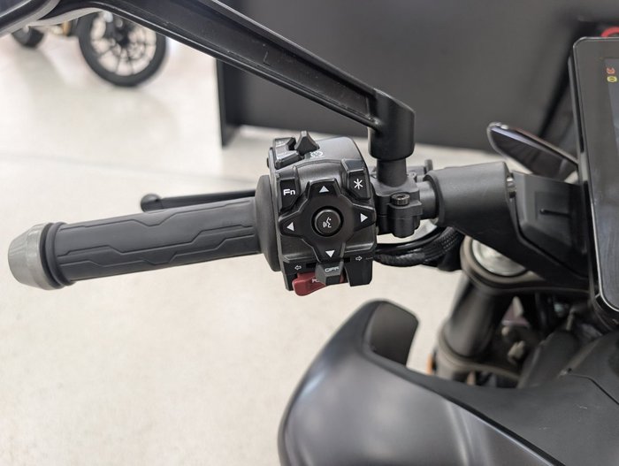 2024 CFMOTO 2024 Cf Moto 800CC 800NK ADVANCED Black