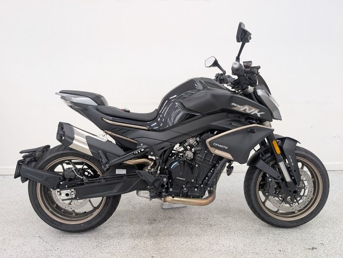 2024 CFMOTO 2024 Cf Moto 800CC 800NK ADVANCED Black