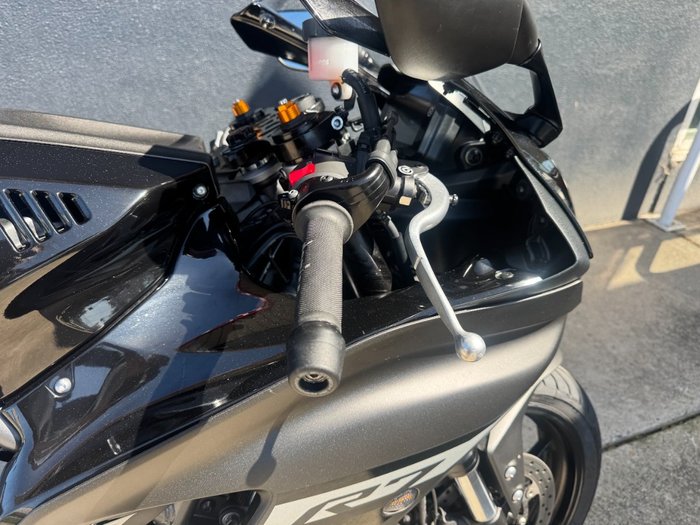 2023 Yamaha YZF-R7LA BLACK