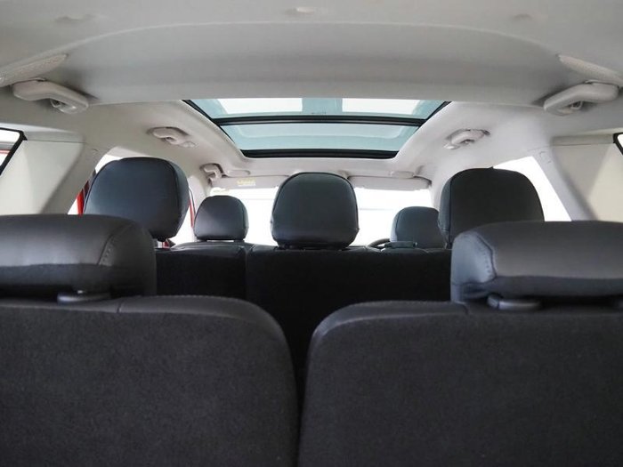 2025 Mahindra XUV700 AX7L