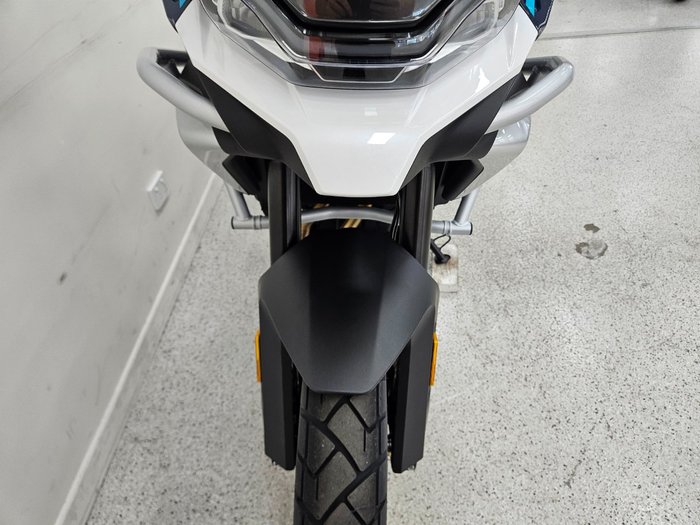 2025 CFMOTO MT White
